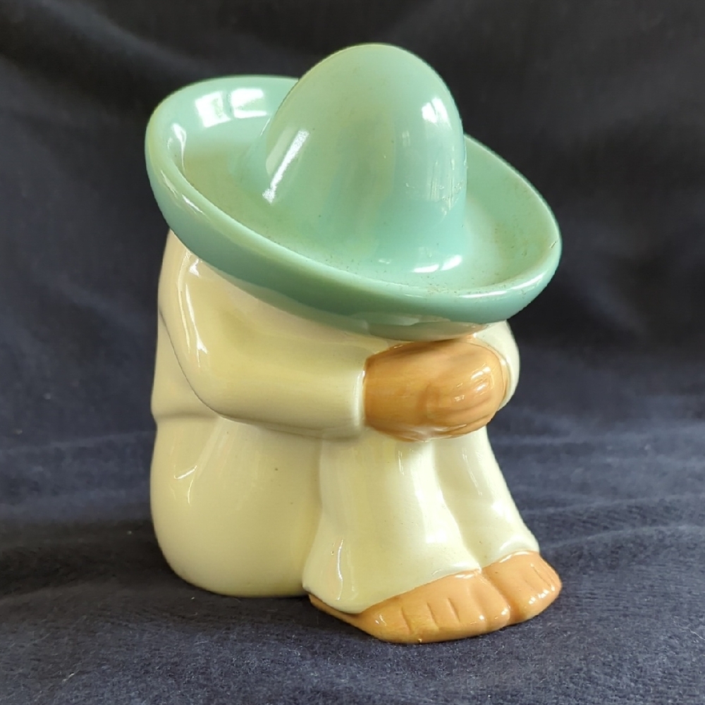 HOMCO Figurine.